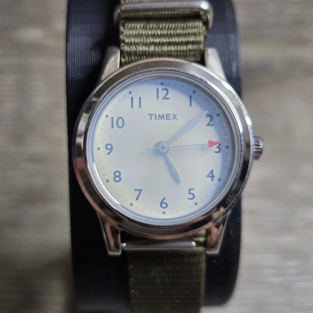 Timex T2N508 Women's Watch White Dial Olive Nylon Strap Quartz WR30M Tested